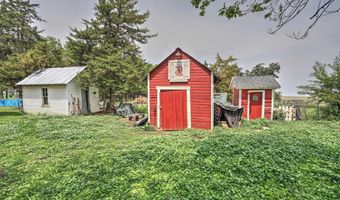 815 S 358th St, Avoca, NE 68307
