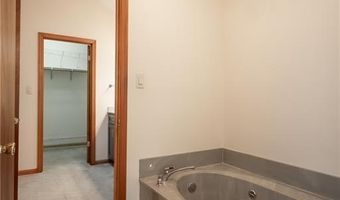 102 Chickadee Ct, Athens, GA 30605