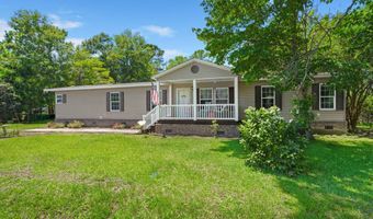 215 Hines Dr, Bonneau, SC 29431