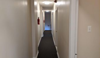 46 E BUTLER Avenue Unit 2Nd Level 2Nd Level, Ambler, PA 19002