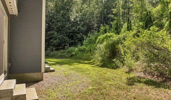 5 Sullivan Dr, Bow, NH 03304