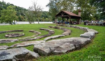 150 Old Macedonia Rd, Asheville, NC 28804