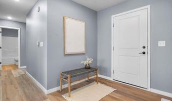 114 Cherry Ln, Riverside, IA 52327