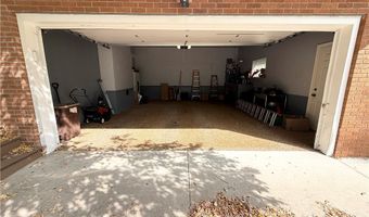 2493 Frostwood Dr, Austintown, OH 44515