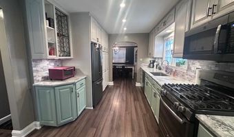 1102 10th St NW, Austin, MN 55912