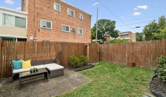 6332 N CAPITOL St NW, Washington, DC 20011