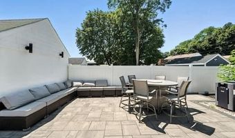 37 Atlantic Blvd, North Providence, RI 02911