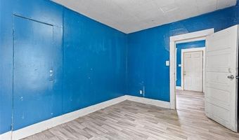5839 McMillan St, Allen Park, MI 48209
