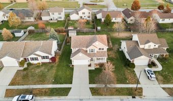 824 Tennyson Ave, Ames, IA 50014