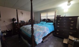 43 Catamount Hill Dr, Allenstown, NH 03275