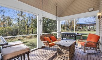 42 Hill Rd, Allentown, NJ 08501