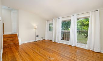 2307 Pittsfield Blvd, Ann Arbor, MI 48104