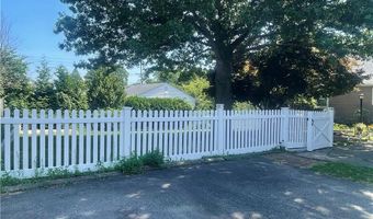 134 Dexter St, Cumberland, RI 02864