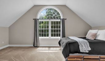 18 Cedar Spring Rd, Burlington, CT 06013