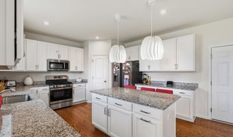 30 CHARLESTON Cir, Dover, DE 19904