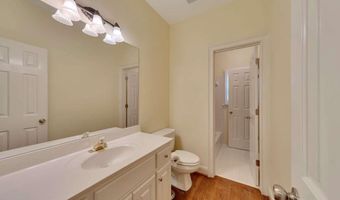 5035 Towne Lk, Woodstock, GA 30189