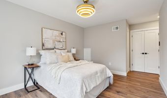 4536 CONWELL Dr, Annandale, VA 22003