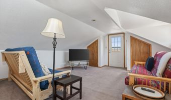 22 Acoma Cir, Angel Fire, NM 87710