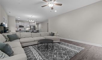 1340 Whitney Dr, Aberdeen, NC 28315
