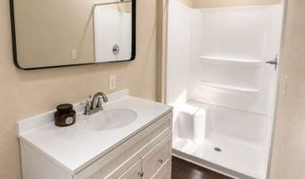 6032 Elliott Dr, Albany, GA 31705