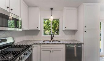 1006 Grant St, Anoka, MN 55303