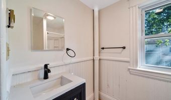 306-308 Colchester Ave, Burlington, VT 05401