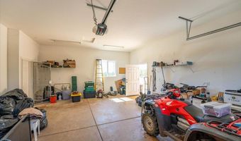 25150 Dersch Rd, Anderson, CA 96007