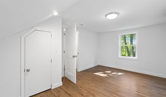 13 Brushy Plain Rd, Branford, CT 06405