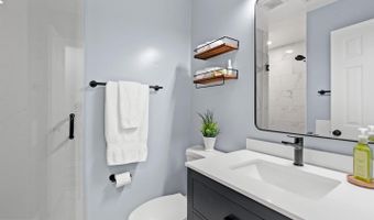 5713 BREWER HOUSE Cir #302, Rockville, MD 20852