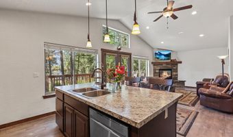 35095 N Terrace Dr, Bayview, ID 83803