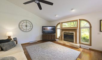 552 Meadowlark Ln, Portage, WI 53901