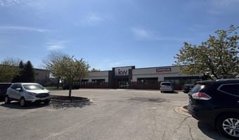 517 N WESTHILL Blvd, Appleton, WI 54914