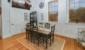 32 Carey Street St, Newport, RI 02840