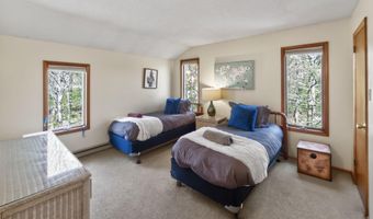 177 Dogwood Ter, Albrightsville, PA 18210