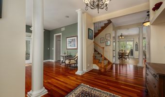 660 Birch Hollow Dr, Antioch, IL 60002