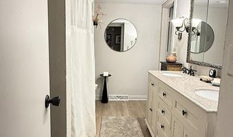 244 W Christenson Ave, Appleton, MN 56208