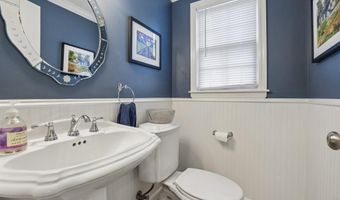 6879 Vic Ar Rd, Atlanta, GA 30360