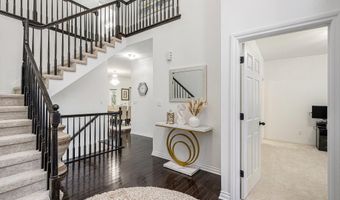 1360 Fairlane Dr, Ann Arbor, MI 48104