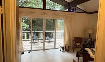 2 Kay St, Hopkinton, RI 02832