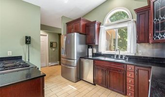 1 Robin Way, North Smithfield, RI 02896