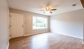 5902 WOODCLIFF St, Albany, GA 31721