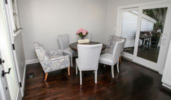 18 Sylvan Ter, Newport, RI 02840