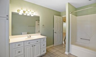 93 North Dr, Almo, KY 42020