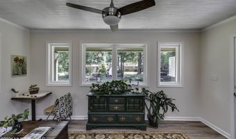 106 Glen Cove Rd, Brandon, MS 39047