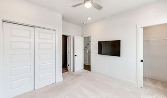931 Cityscape Dr, Charlotte, NC 28205