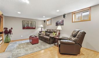 711 Benton St, Anoka, MN 55303