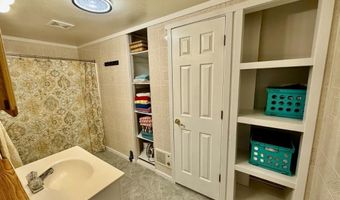 5130 E 12th St, Casper, WY 82609