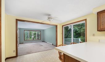 196 Pickerel Lake Rd, Colchester, CT 06415