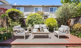 39 Crane Ct, Alameda, CA 94502
