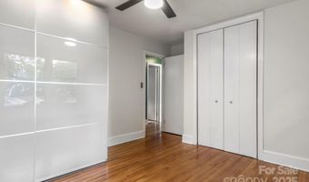 4132 Greenhaven Ln, Charlotte, NC 28205
